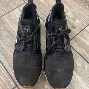 Womens puma tennis shoes